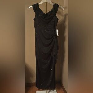 Alex Evenings Black Sequin Evening Gown Size 6 NWT Formal Dress Ruched Draped
